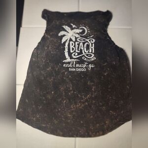 Beach Calling Sleeveless Top Size XL #355